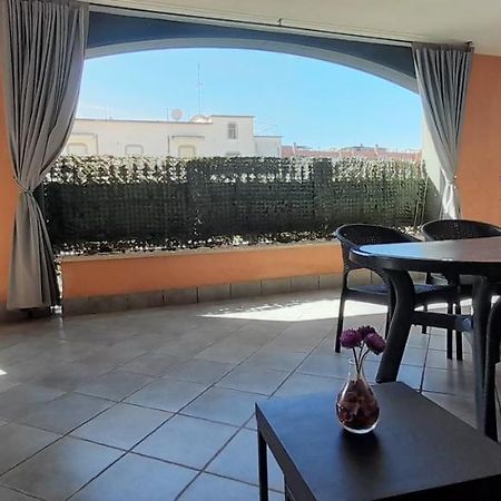 Spazioso&Elegante in Centro con ampio terrazzo Latina Esterno foto